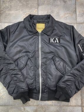 Knox Armory Alpha Industries Men's Medium Type CWU45/P Military Flight Jacket